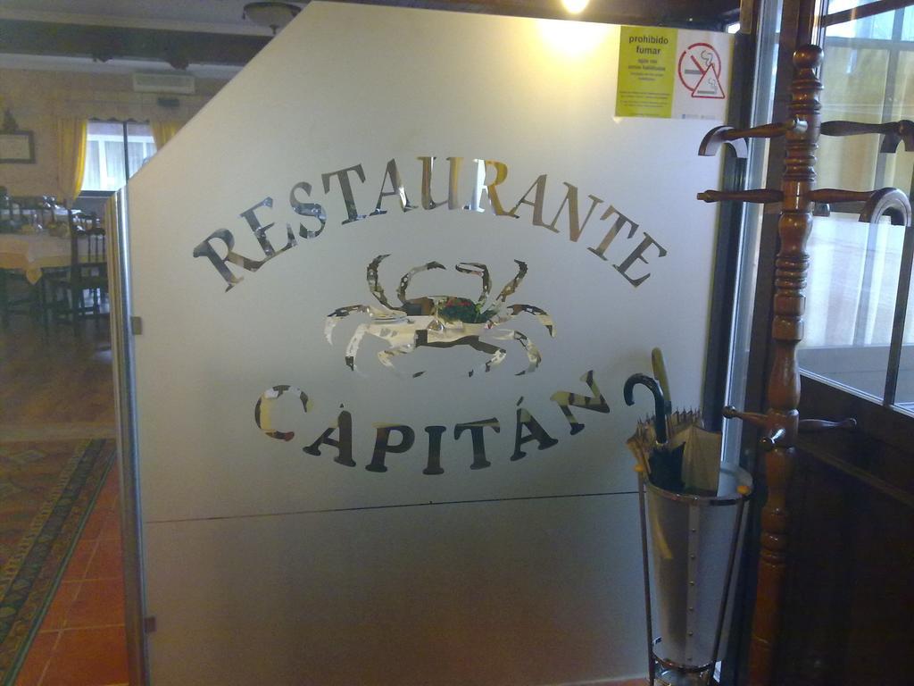 Pensión Capitan Aldán Exterior foto